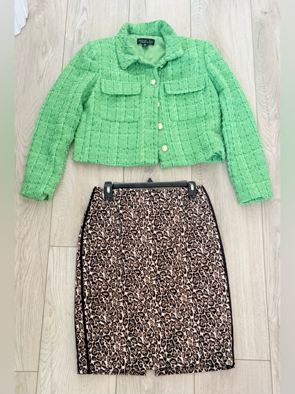 Rachel Zoe women’s Tweed Boucle Jacket & whbm skirt, sz Med and 8 set